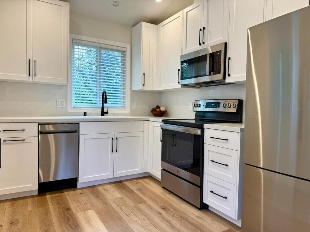 Chic and Petite 1-Bedroom ADU with Private Entrance in peaceful Orinda